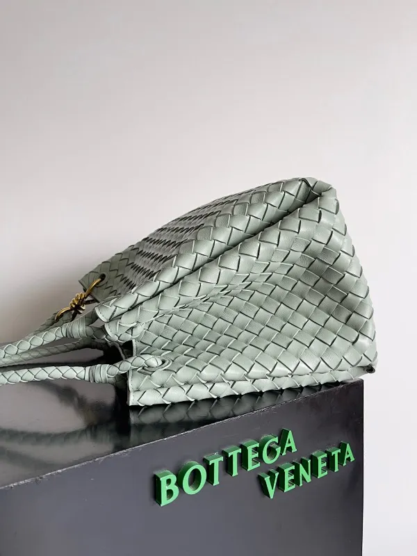 All categories 💚 Authentic bags 💚 BV 2025 new BV armpit bag